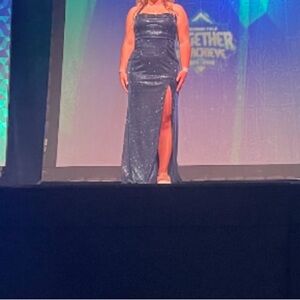 Windsor formal dress